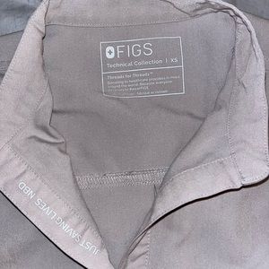 Figs Scrub Top